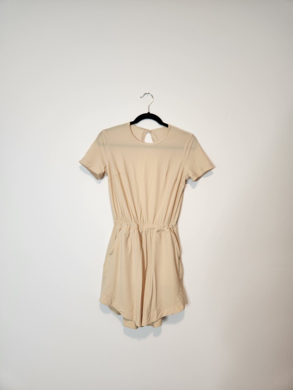 Lululemon Lightweight High-Neck Romper In Prosecco Size 4 - Picture 3 of 8